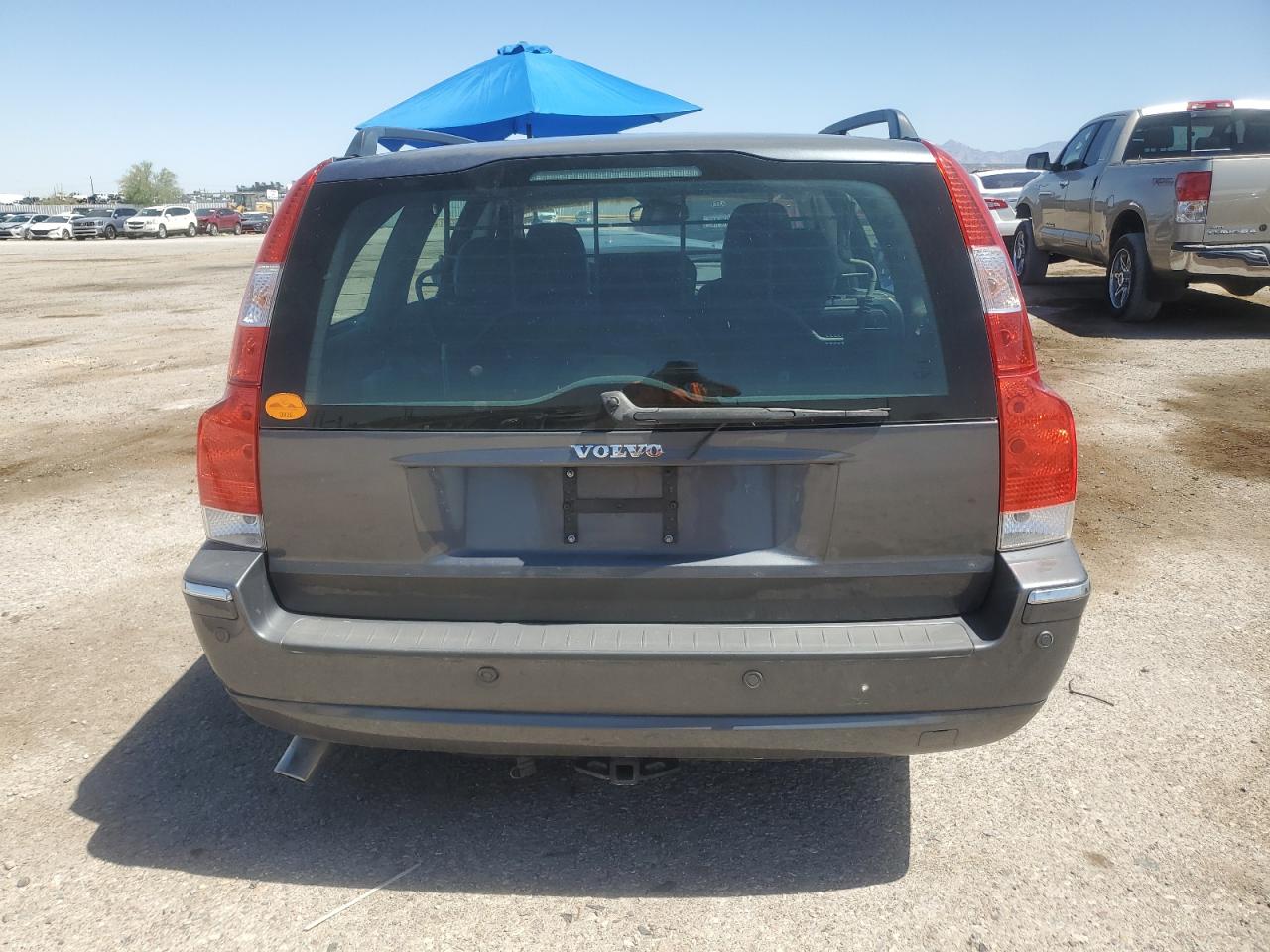 2007 Volvo V70 2.5T VIN: YV1SW592372660423 Lot: 61274705