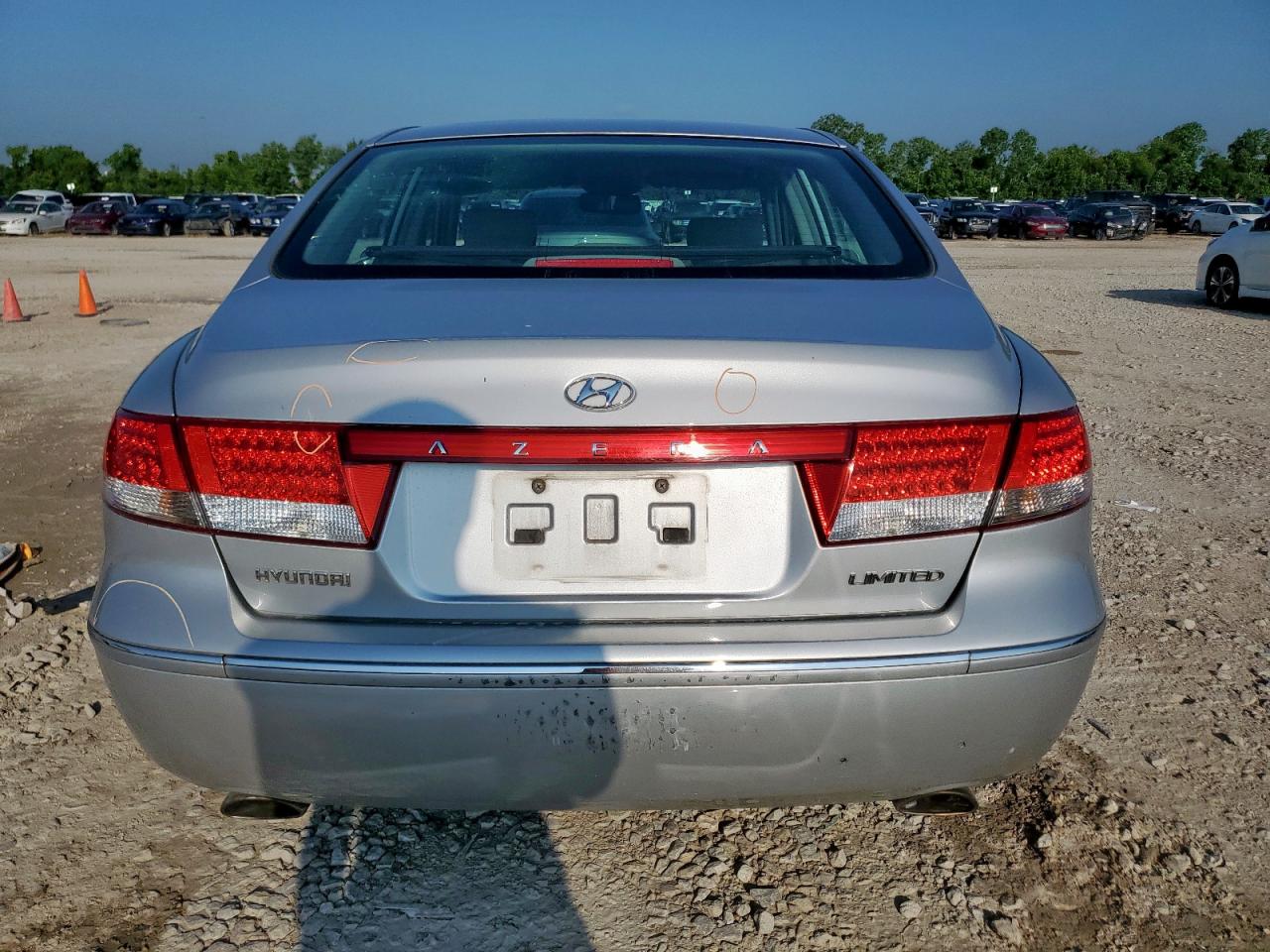 2006 Hyundai Azera Se VIN: KMHFC46F96A095693 Lot: 59226015