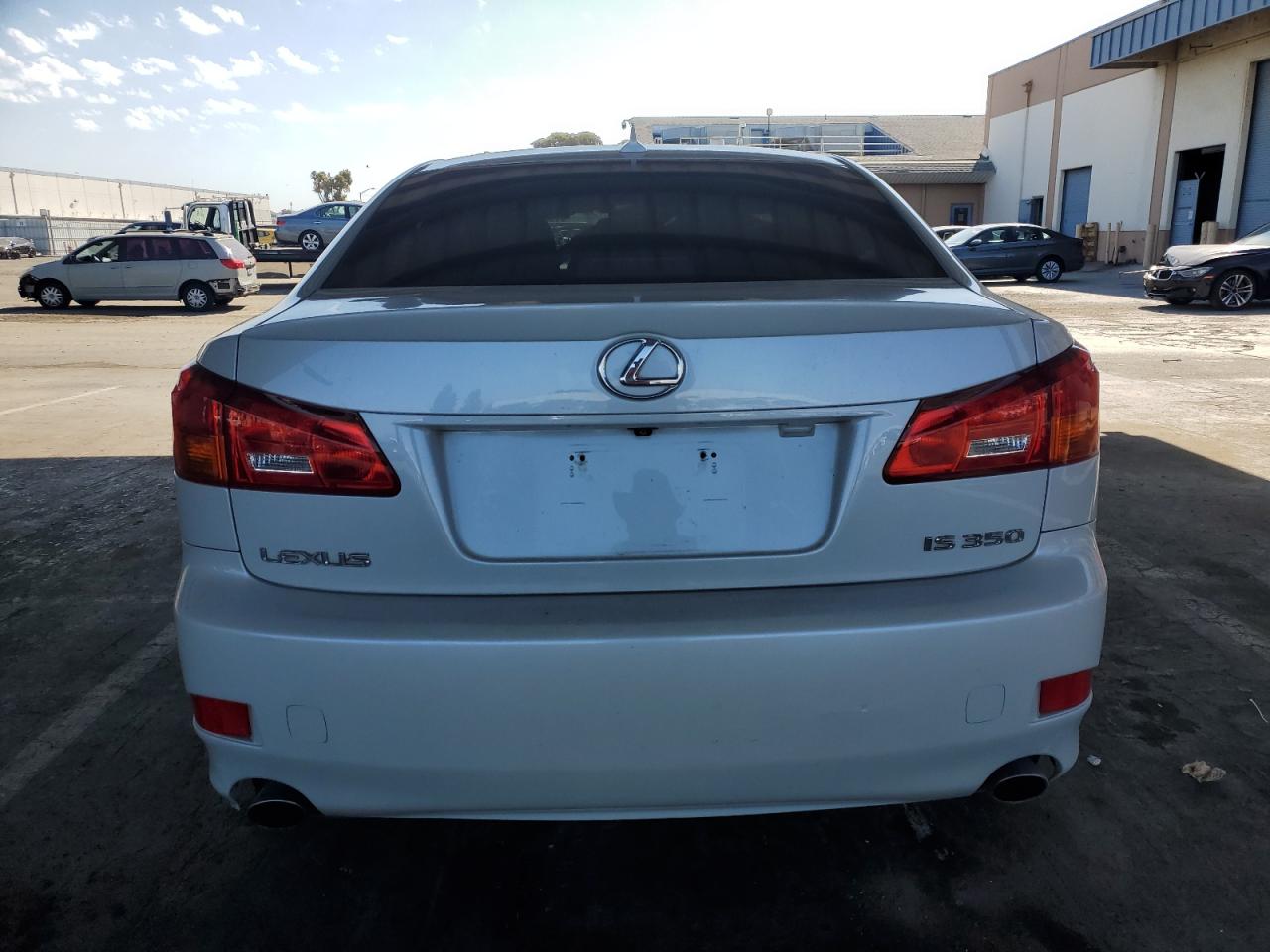 2007 Lexus Is 350 VIN: JTHBE262X75014692 Lot: 63022525