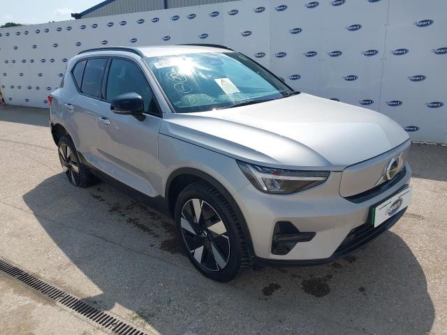 2023 VOLVO XC40 CORE