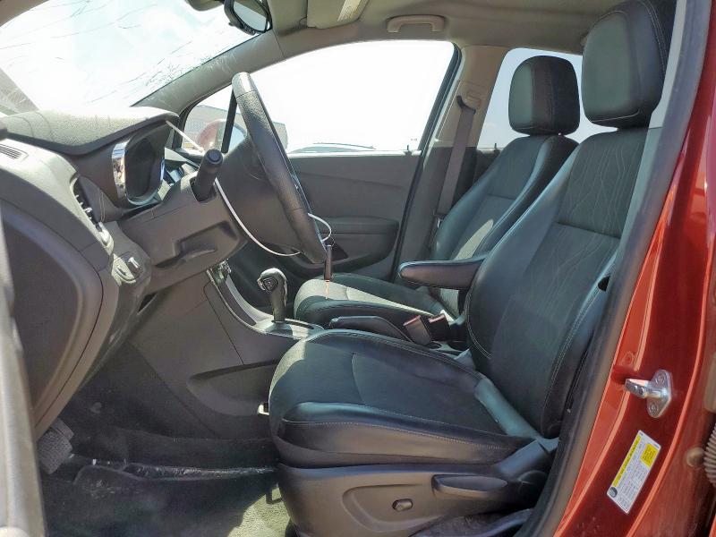  CHEVROLET TRAX 2021 Maroon