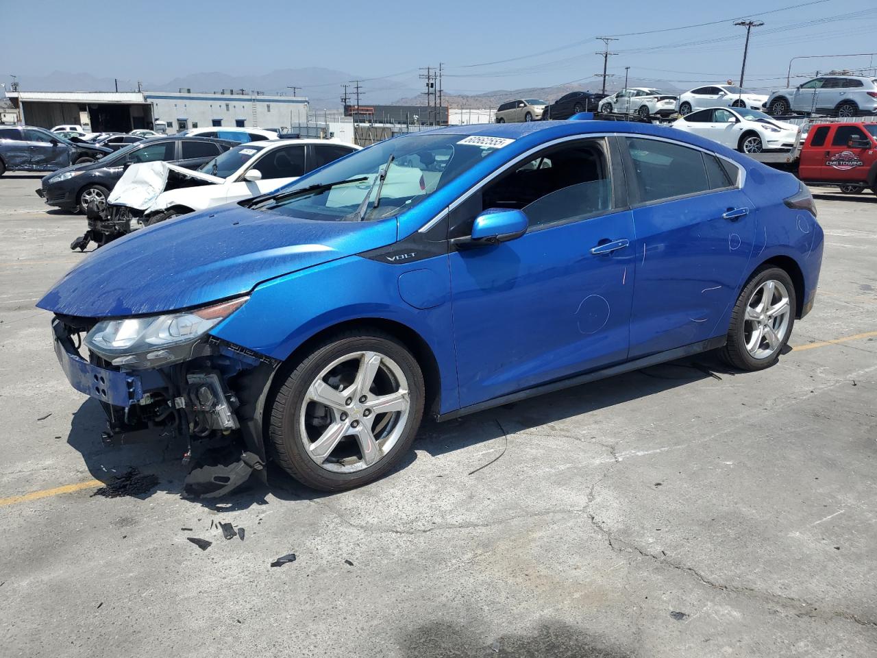 2017 Chevrolet Volt Lt for Sale in Sun Valley, CA - Front End
