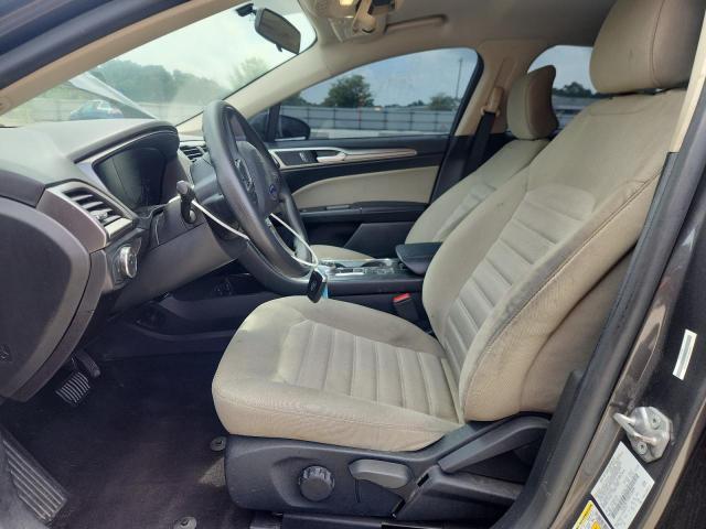  FORD FUSION 2017 Серый
