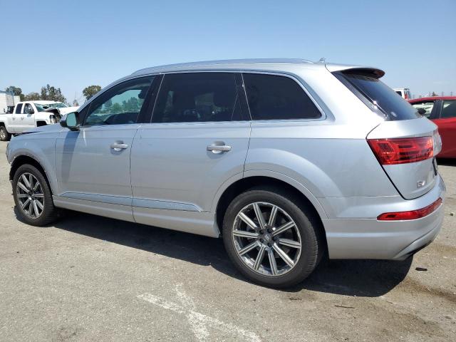 AUDI Q7 2017 Серебристый