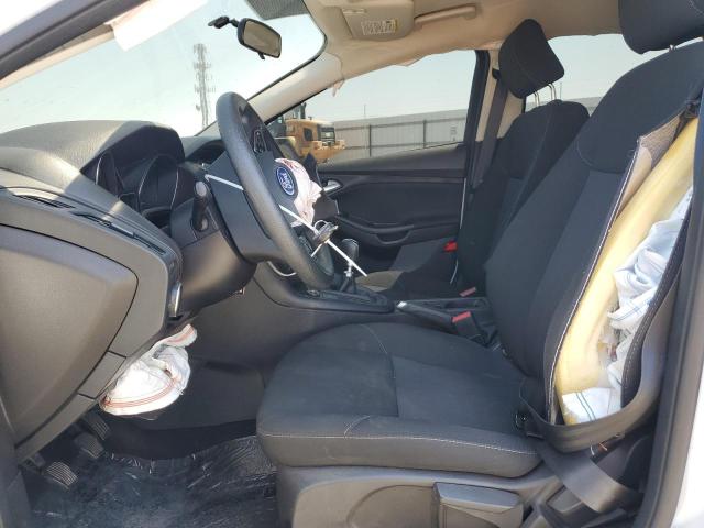  FORD FOCUS 2017 White