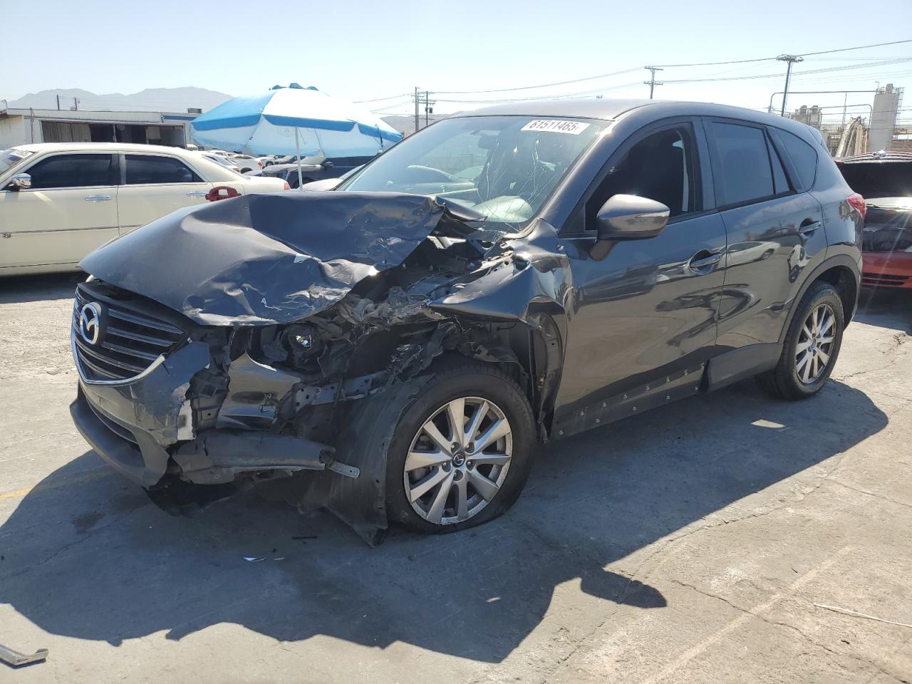 2016 Mazda Cx-5 Touri 2.5L de vânzare în Sun Valley, CA - Front End