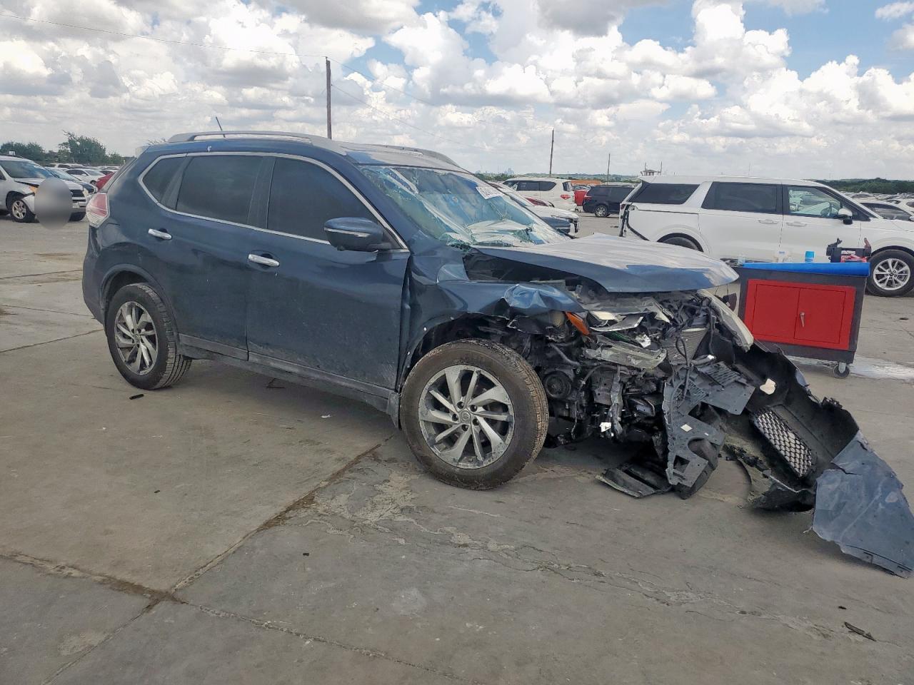 NISSAN ROGUE 2015 VIN 5N1AT2MV2FC770829 фото 4