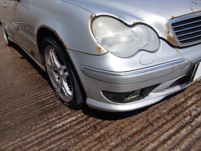 2001 MERCEDES BENZ C32 AMG