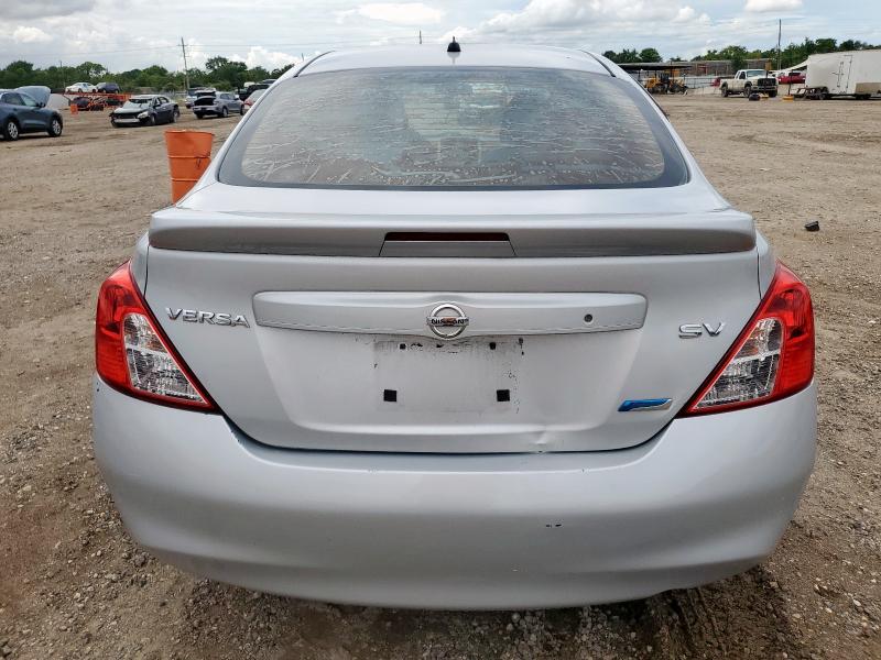  NISSAN VERSA 2014 Серебристый