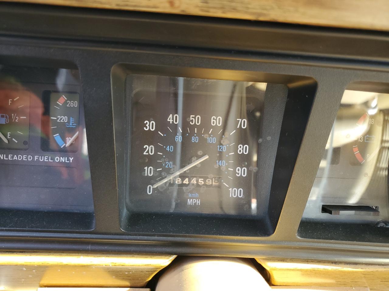 1987 Jeep Grand Wagoneer VIN: 1JCNJ15U4HT054494 Lot: 61306775