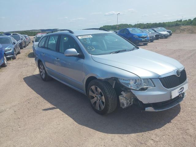 2011 SKODA SUPERB S T