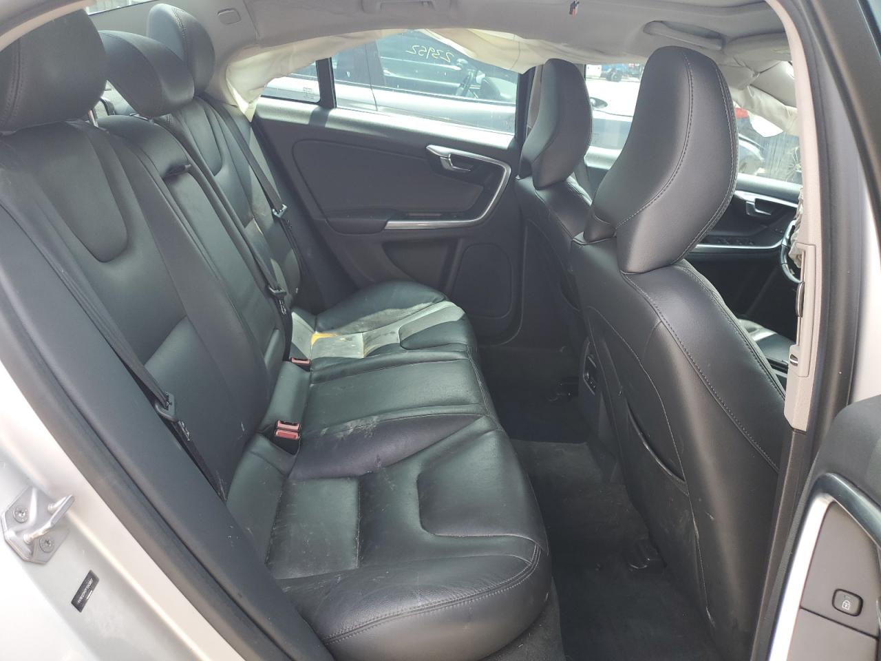 2015 Volvo S60 Platinum VIN: YV1612TM7F1343807 Lot: 59295665