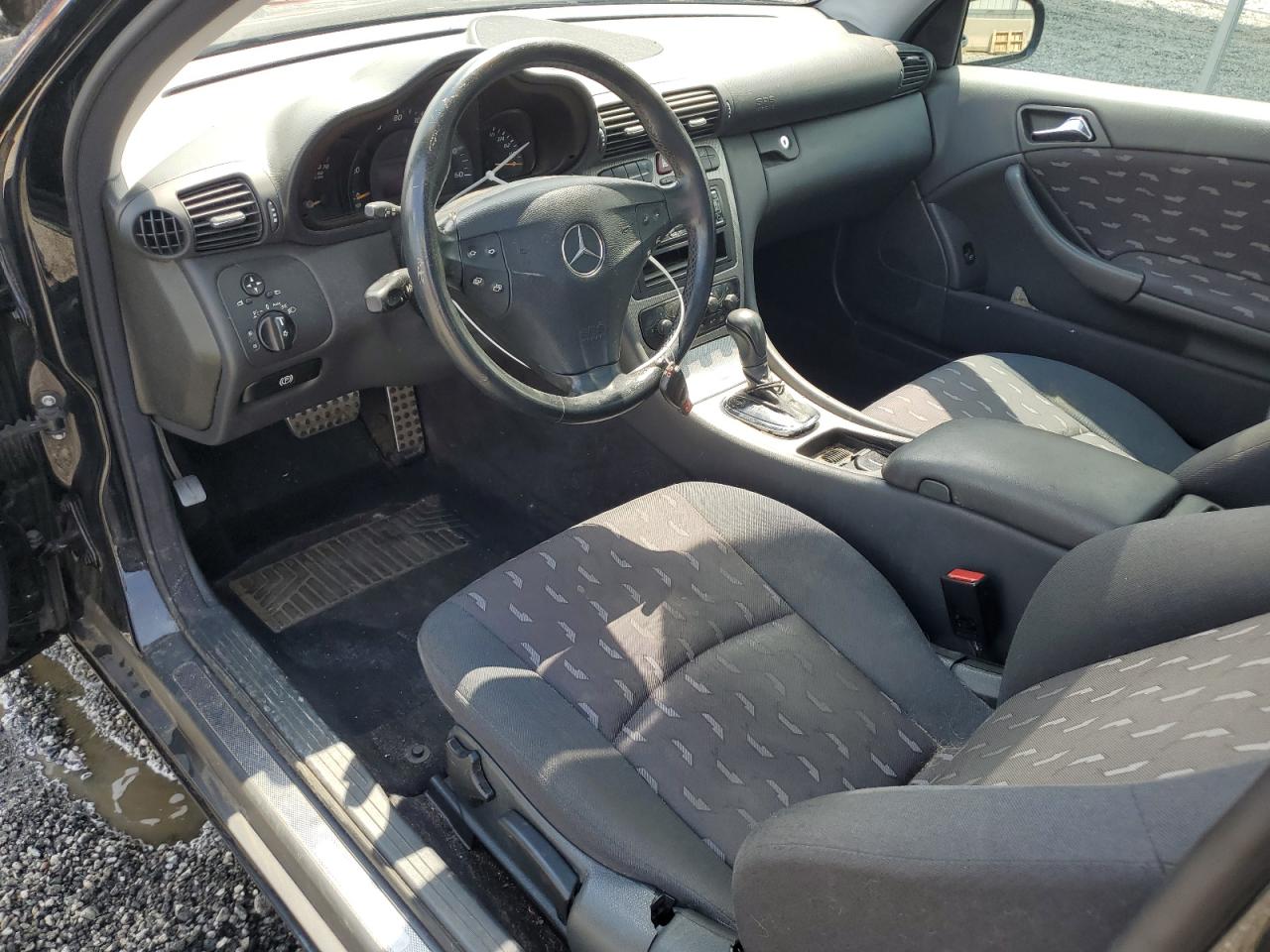 2004 Mercedes-Benz C 230K Sport Coupe VIN: WDBRN40J64A602392 Lot: 60058975