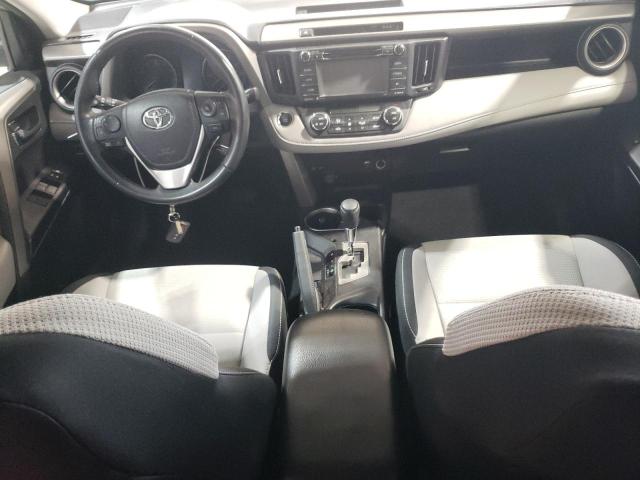  TOYOTA RAV4 2018 Srebrny