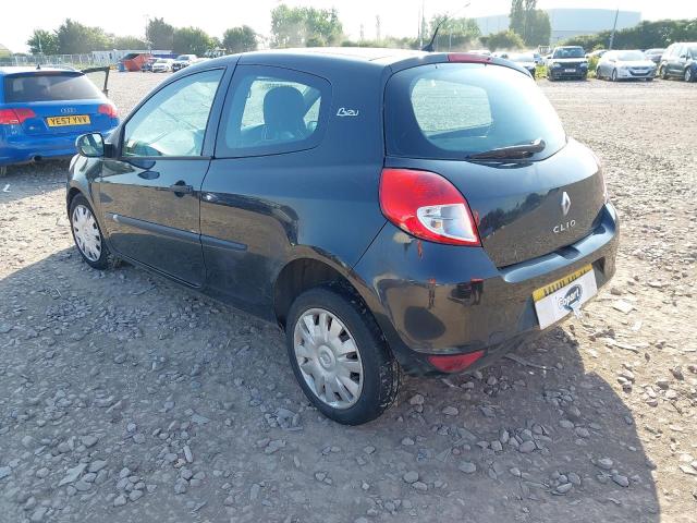 2011 RENAULT CLIO BIZU
