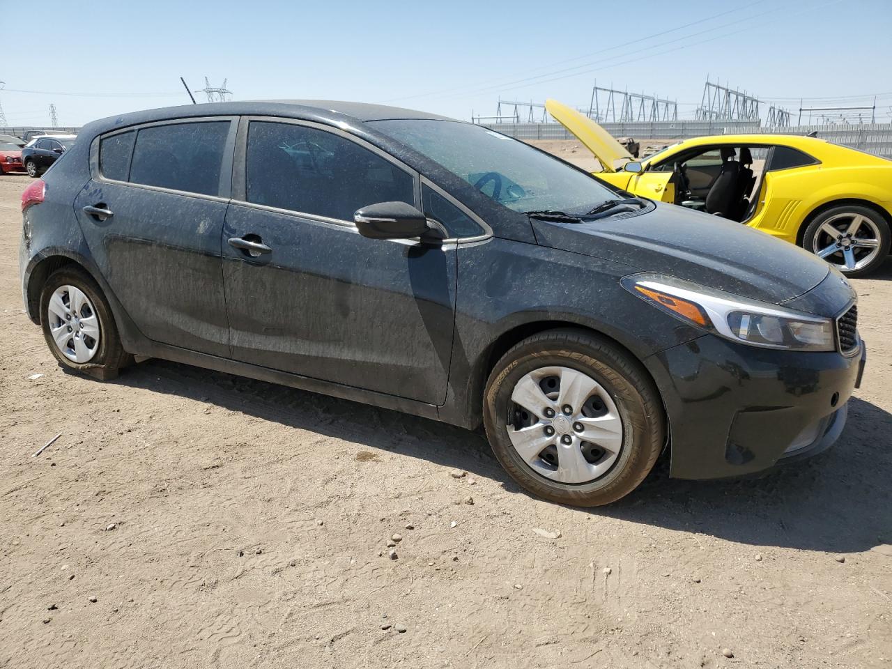 KIA FORTE 2017 VIN KNAFK5A84H5677330 photo 4
