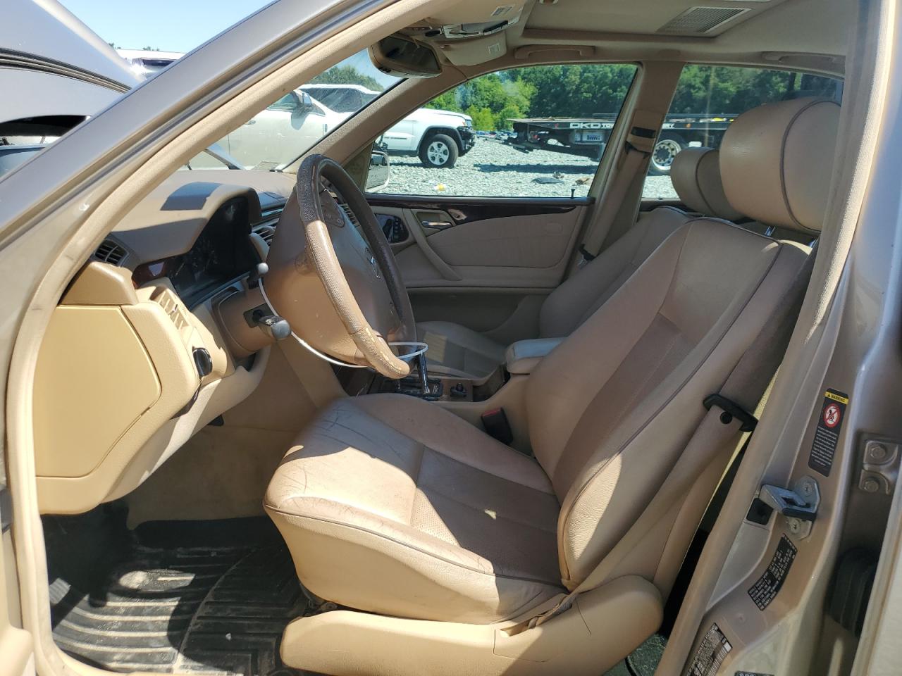 2000 Mercedes-Benz E 320 VIN: WDBJF65J5YA976089 Lot: 61727855
