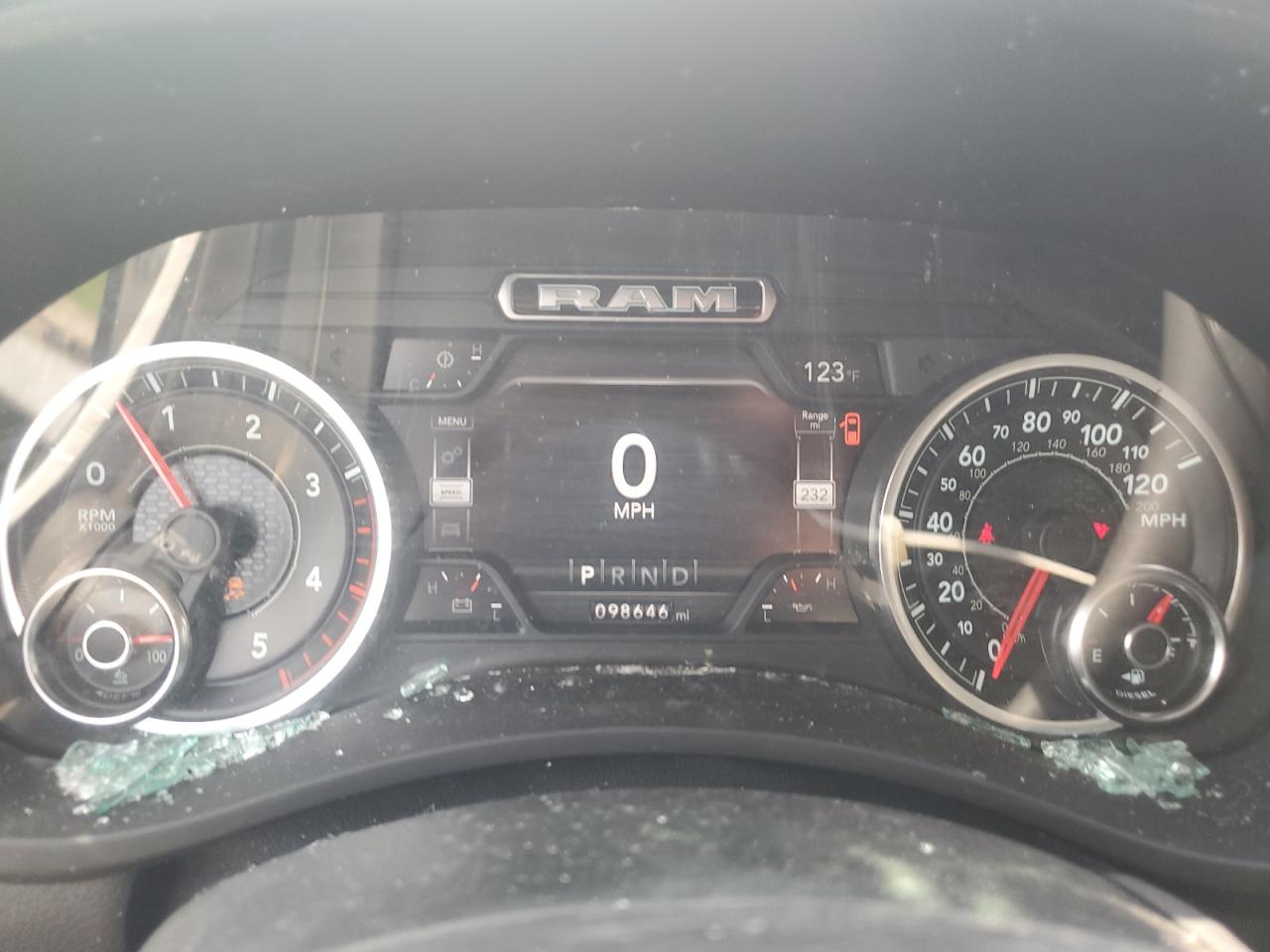 2020 Ram 2500 Laramie VIN: 3C6UR5FL8LG266783 Lot: 61735375