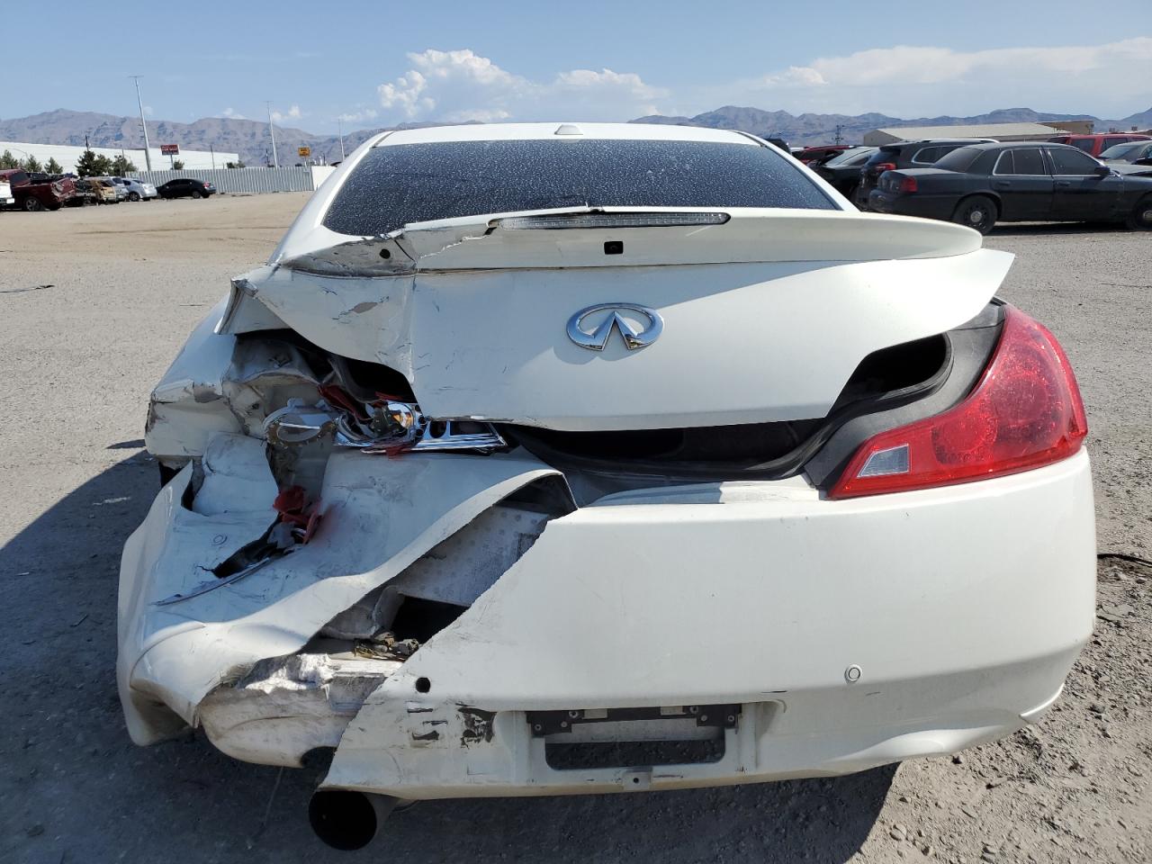 2014 Infiniti Q60 Journey VIN: JN1CV6EK2EM110692 Lot: 59938205
