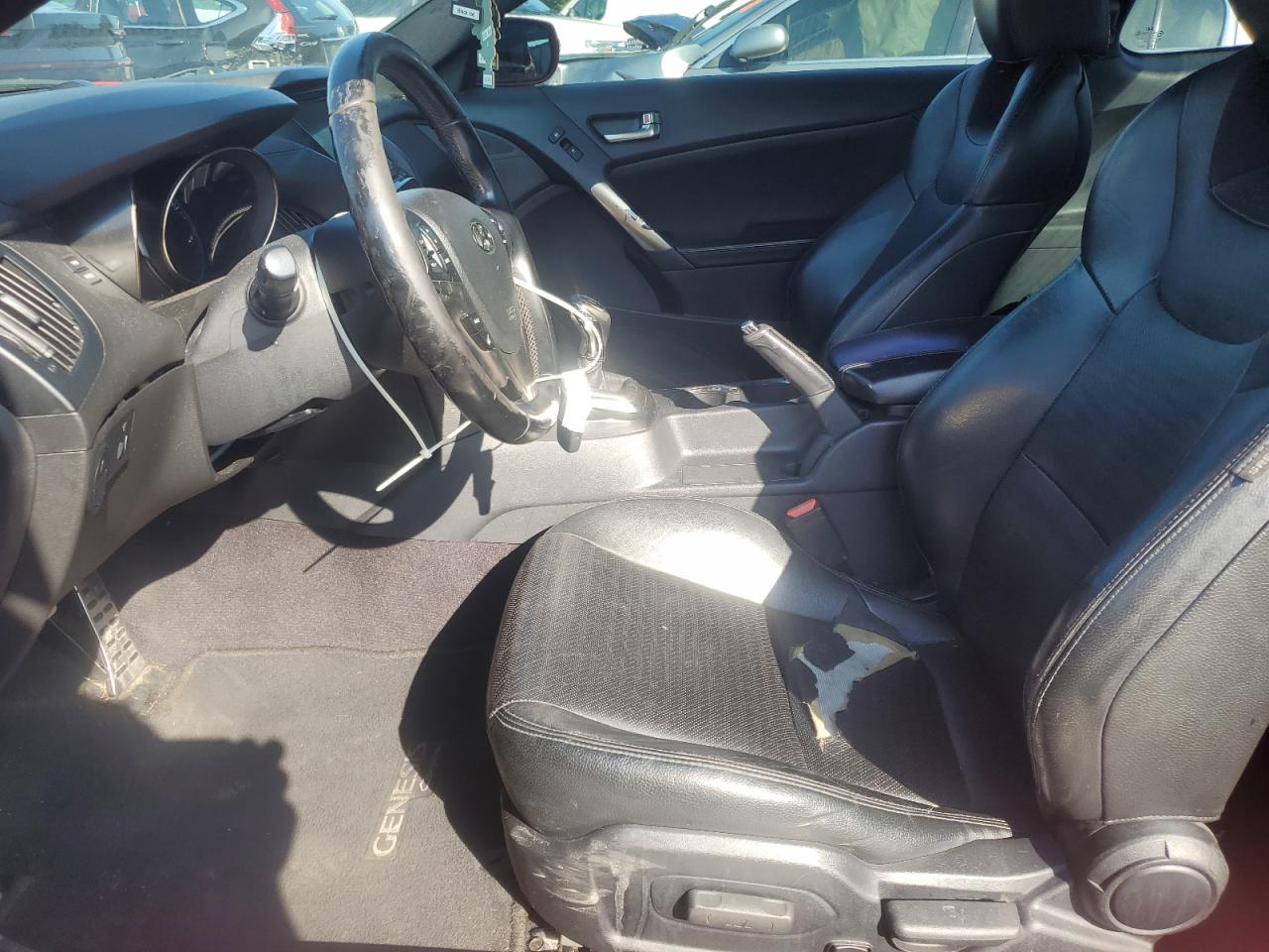 2013 Hyundai Genesis Coupe 3.8L VIN: KMHHU6KJ7DU111641 Lot: 61725105