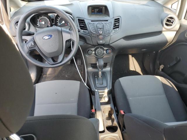 FORD FIESTA 2019 Сріблястий