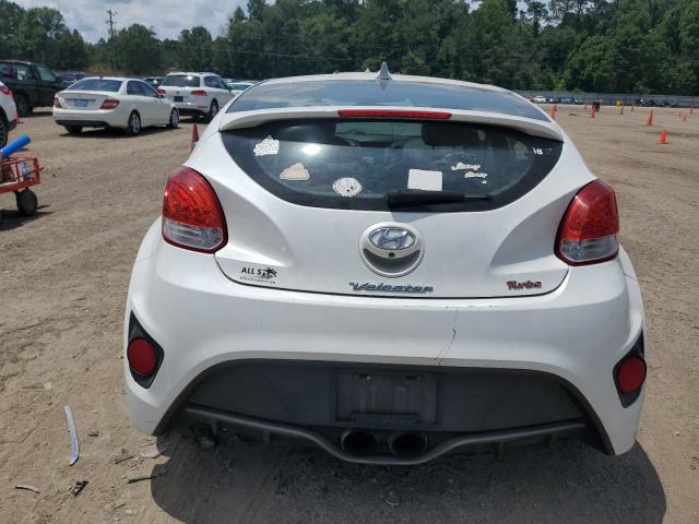  HYUNDAI VELOSTER 2017 Белы