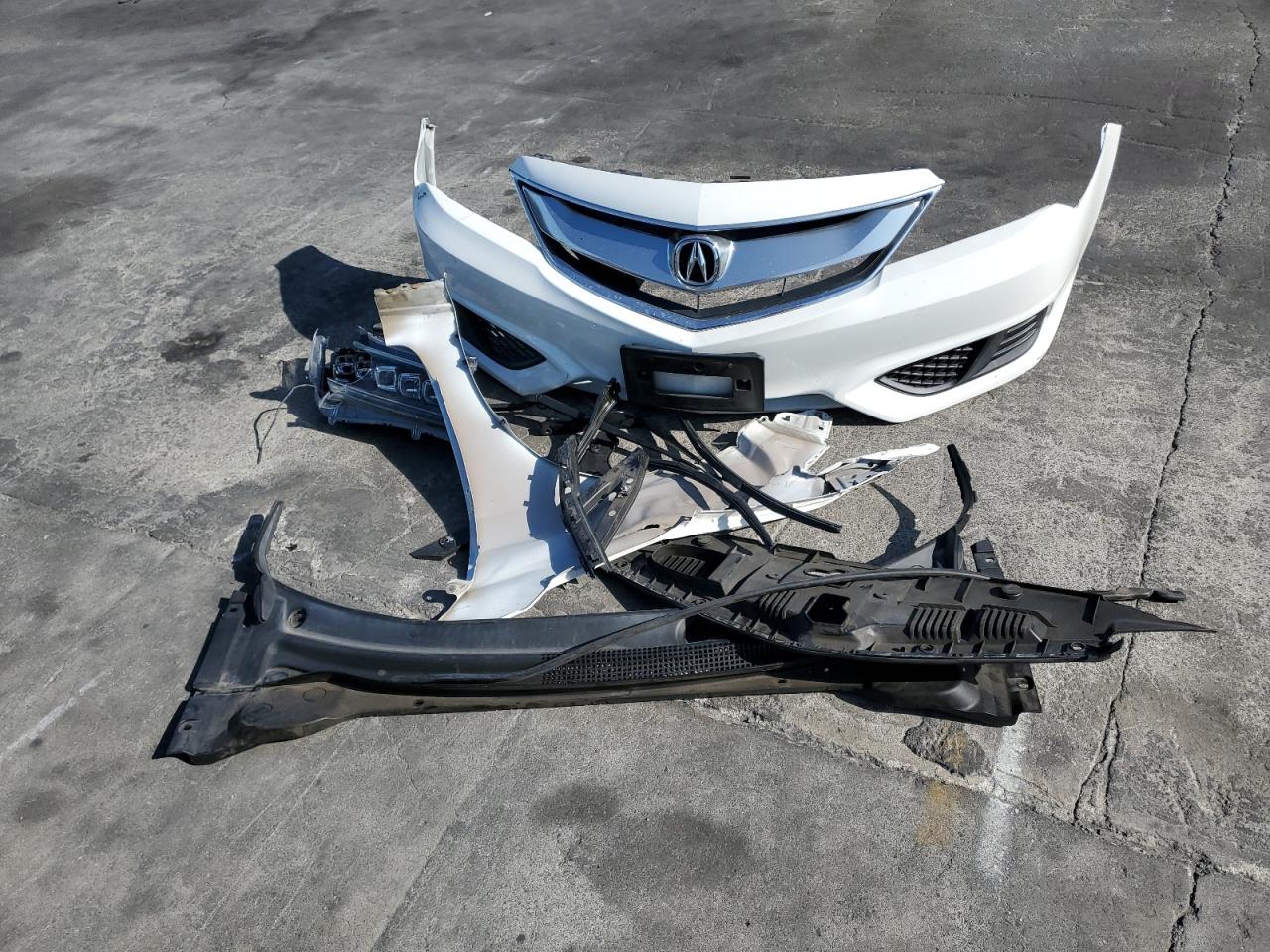 2017 Acura Ilx Premium VIN: 19UDE2F71HA008070 Lot: 63081355