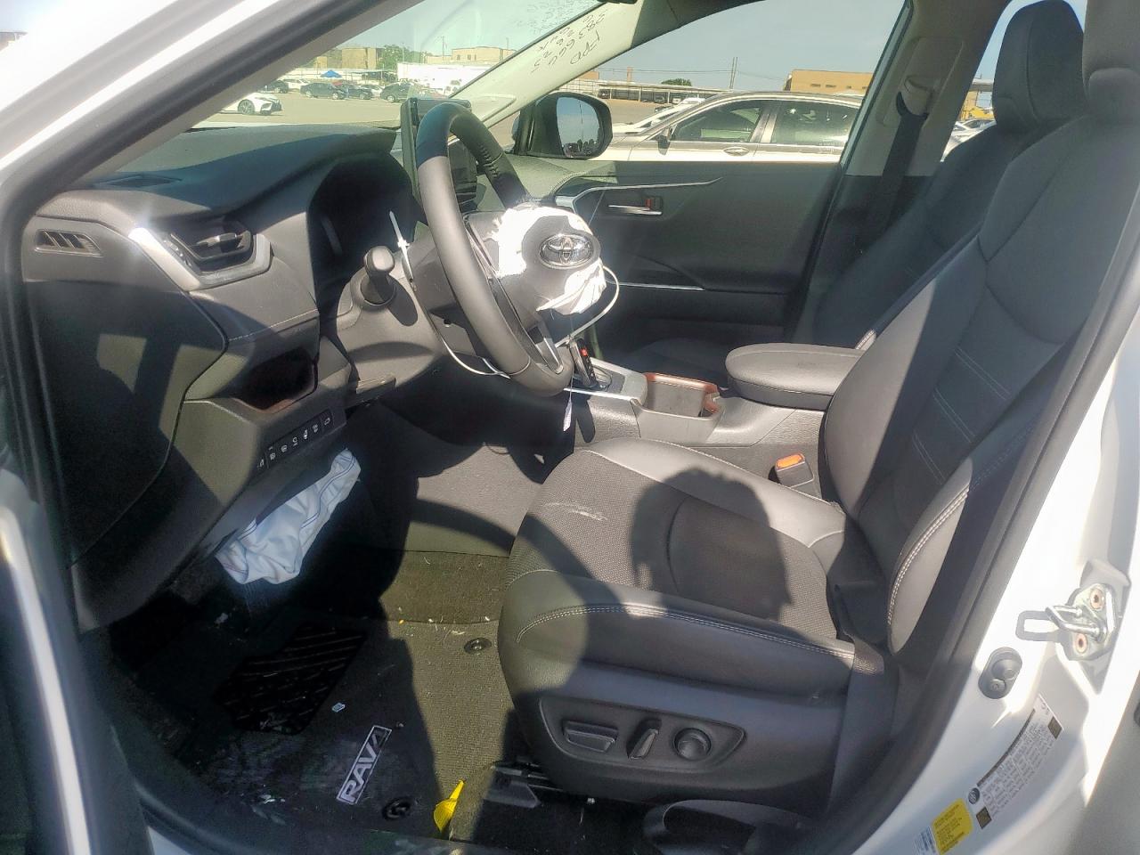 2024 Toyota Rav4 Limited VIN: JTMD6RFV6RJ063425 Lot: 62999325