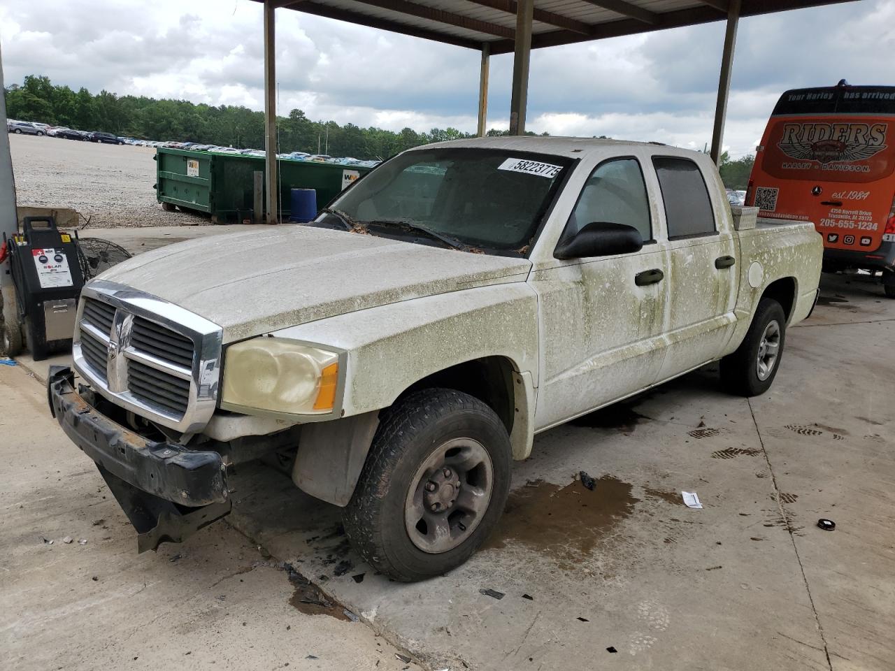 2005 Dodge Dakota Quad for Sale in Hueytown, AL - Vandalism