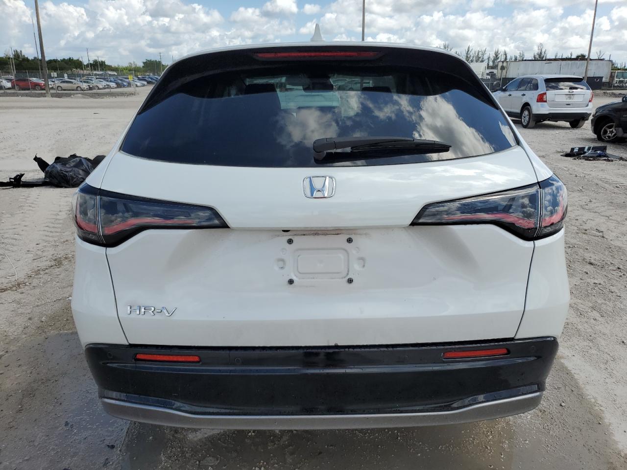 2024 Honda Hr-V Exl VIN: 3CZRZ1H71RM754288 Lot: 61482815