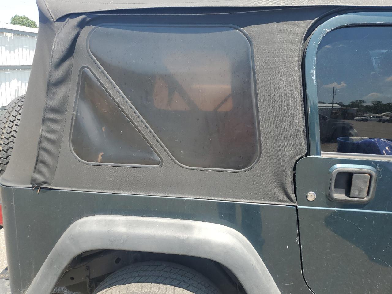 2005 Jeep Wrangler / Tj Sport VIN: 1J4FA49S45P370556 Lot: 61132205