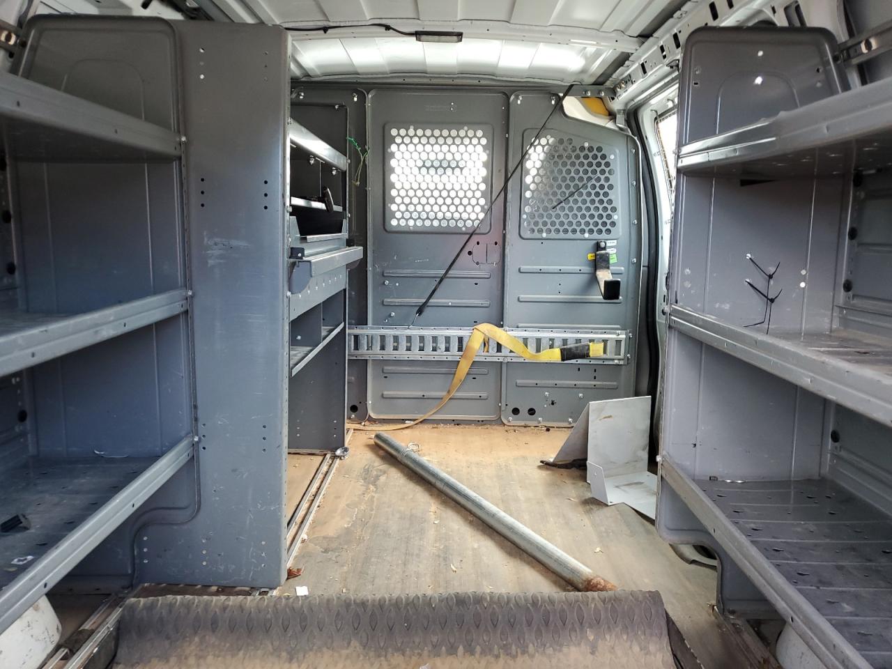 2015 Chevrolet Express G2500 VIN: 1GCWGFCFXF1230740 Lot: 60415655