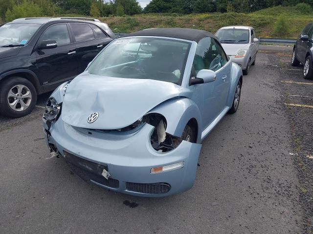 VOLKSWAGEN BEETLE SOL 2010