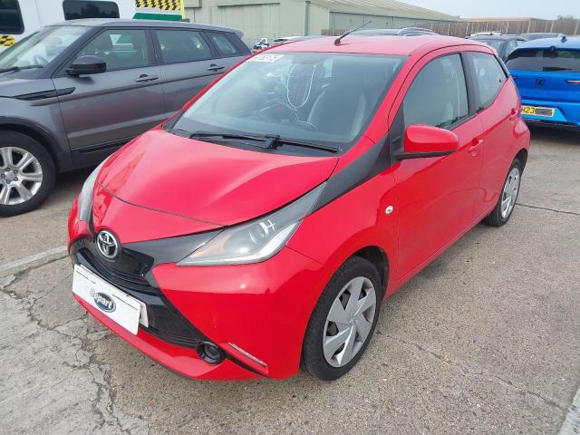 TOYOTA AYGO X-PLA 2014
