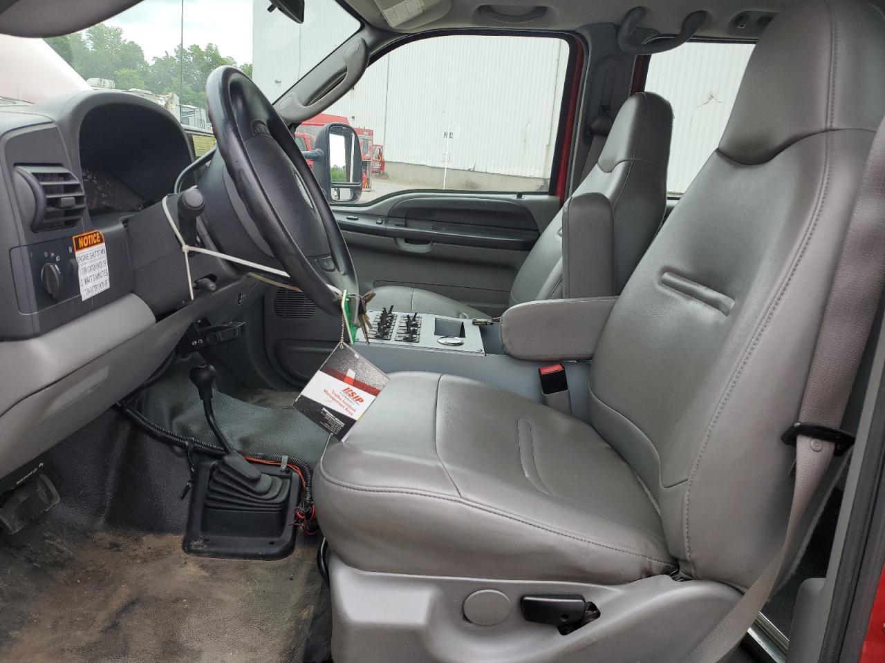 2007 Ford F550 Super Duty VIN: 1FDAW57PX7EA13947 Lot: 61075625