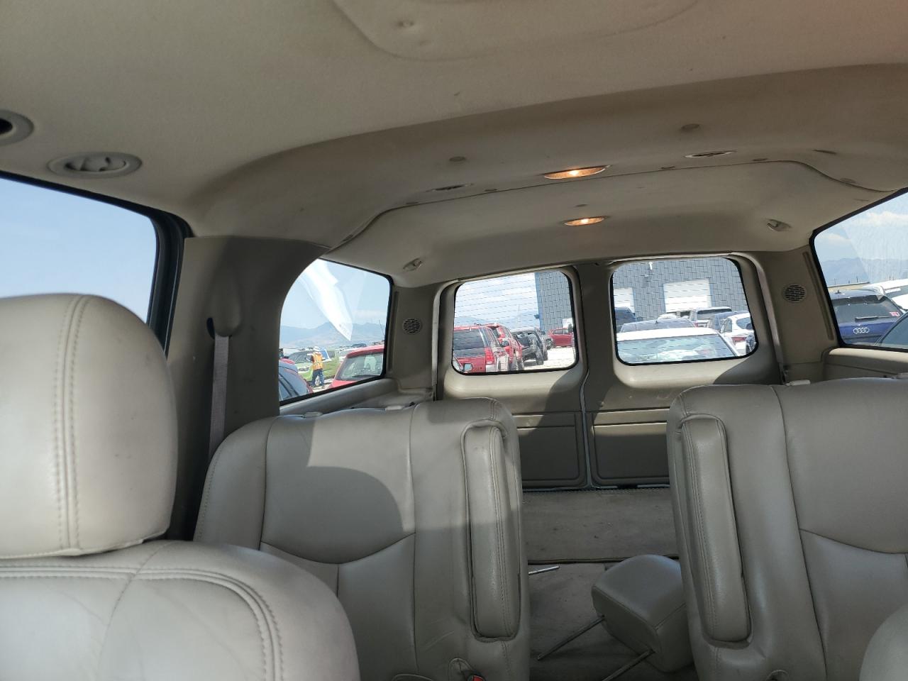 2004 Chevrolet Suburban K1500 VIN: 3GNFK16Z64G192680 Lot: 61757455