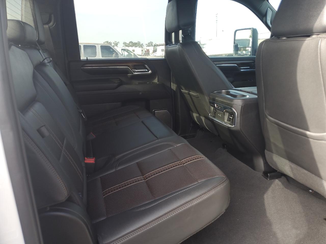 1GC4YVEY2RF303779 CHEVROLET ALL Models 2024