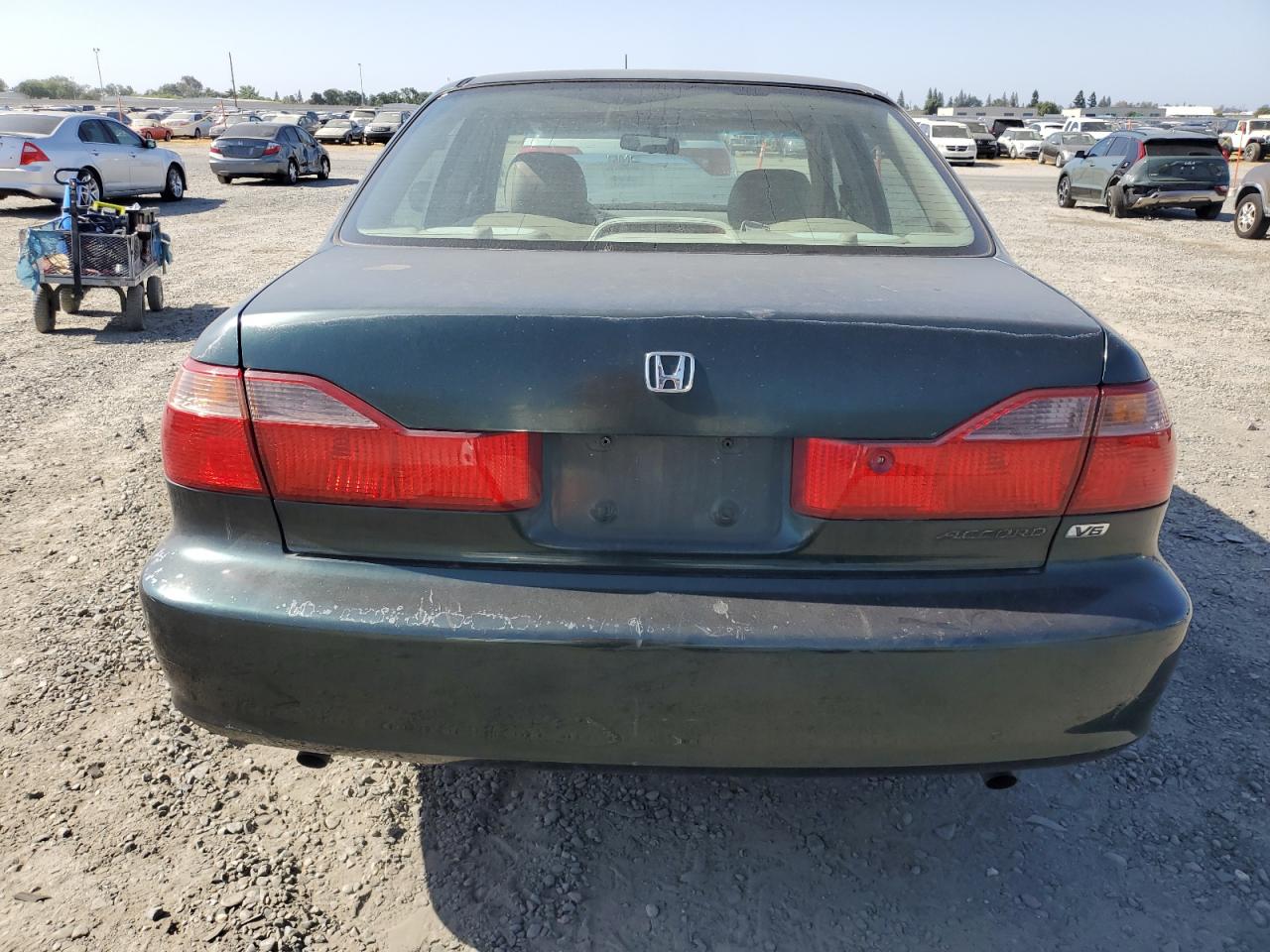 2000 Honda Accord Ex VIN: 1HGCG1657YA008864 Lot: 60712495