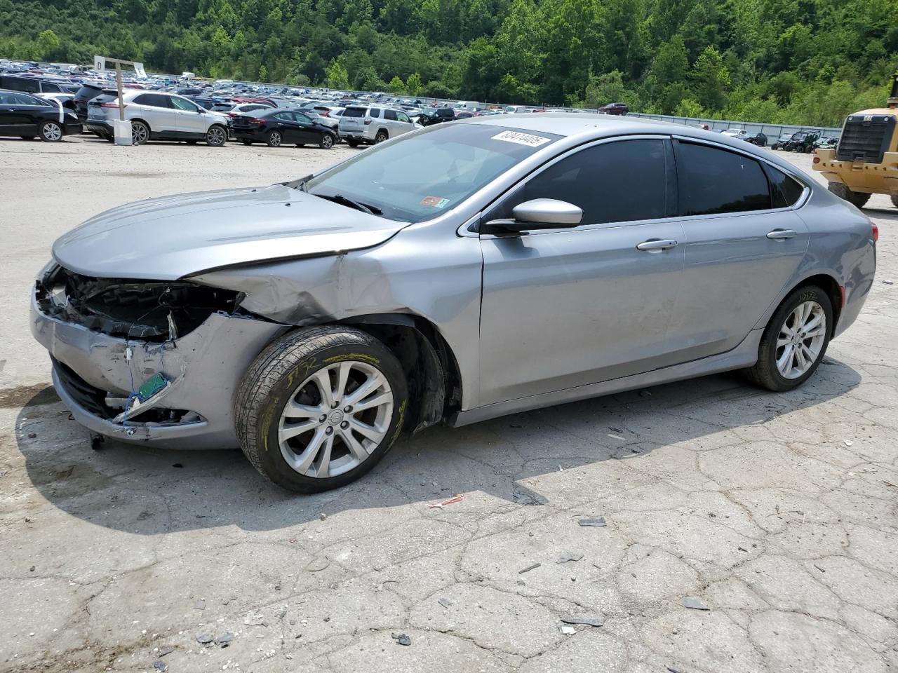Hurricane, WV에서 판매 중인 2015 Chrysler 200 Limited - Front End