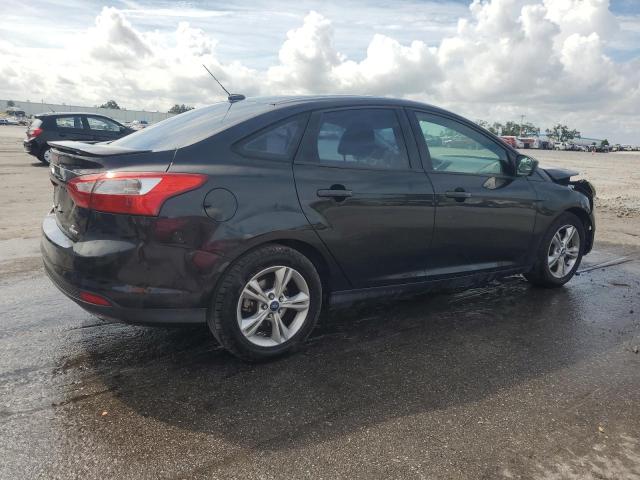  FORD FOCUS 2012 Czarny