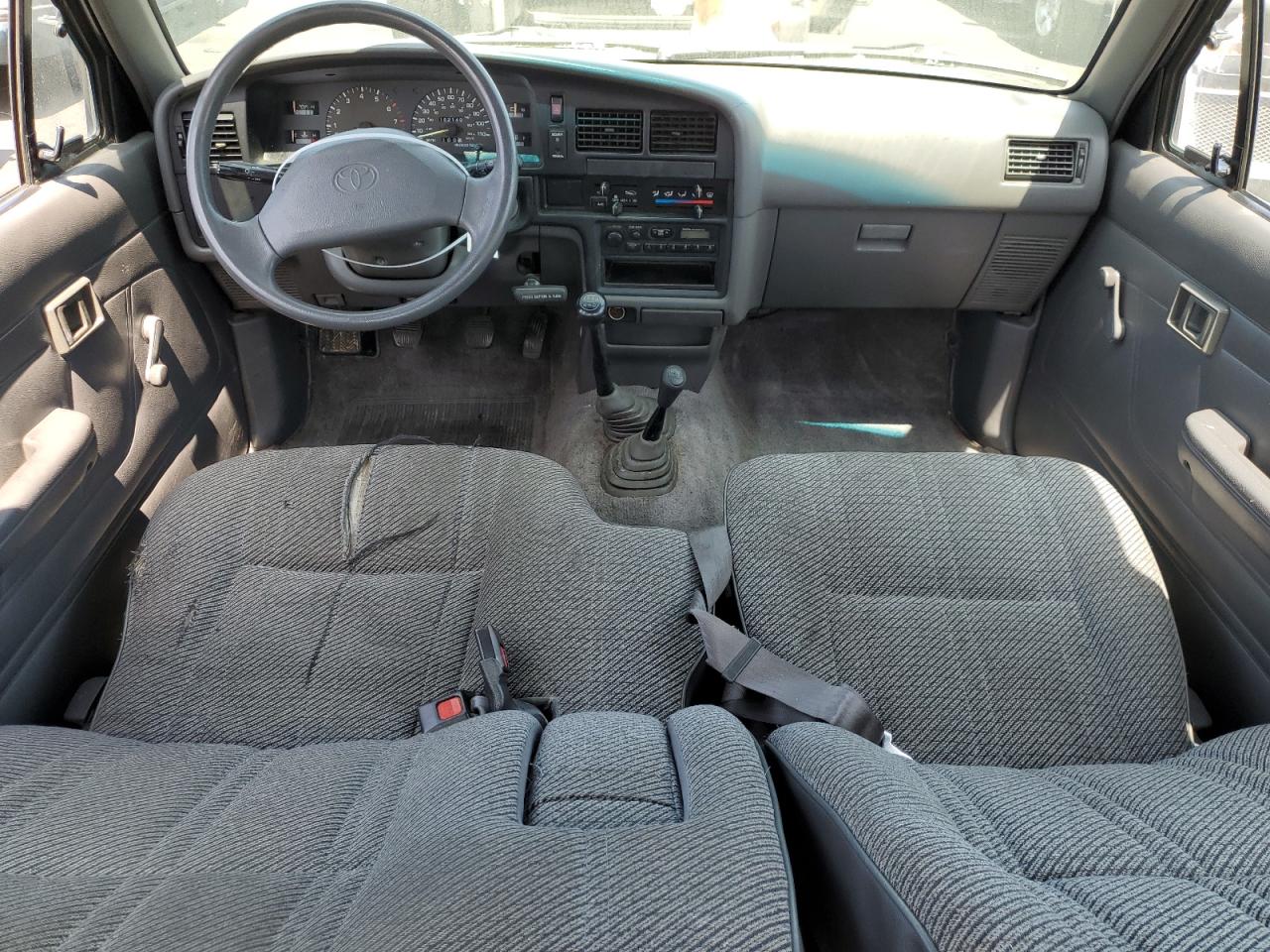 1994 Toyota Pickup 1/2 Ton Extra Long Wheelbase Dx VIN: 4TAVN13D0RZ250032 Lot: 61206345