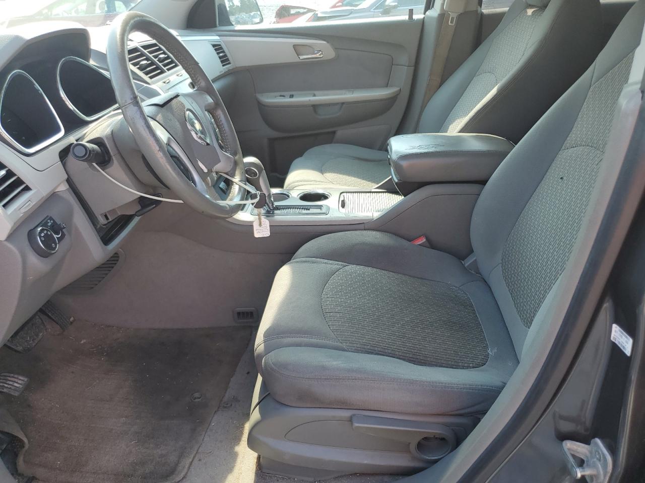 2012 Chevrolet Traverse Ls VIN: 1GNKRFED0CJ324682 Lot: 61839105