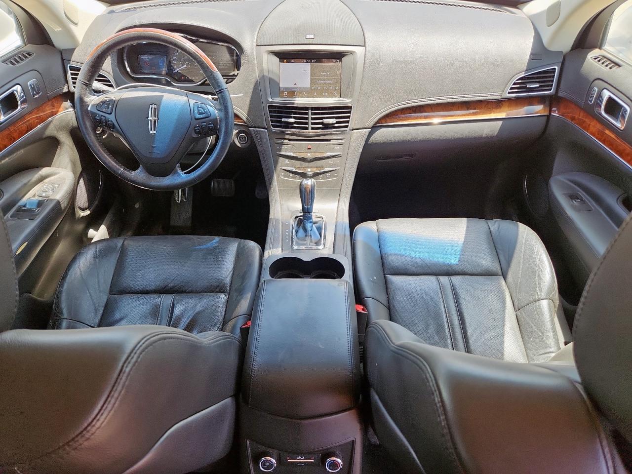 2018 Lincoln Mkt VIN: 2LMHJ5AT5JBL02227 Lot: 61603845