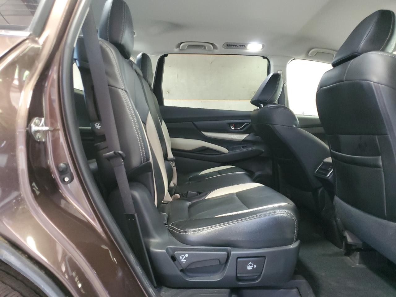 2019 Subaru Ascent Premium VIN: 4S4WMACD5K3460688 Lot: 57597875