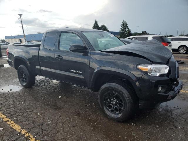  TOYOTA TACOMA 2022 Czarny