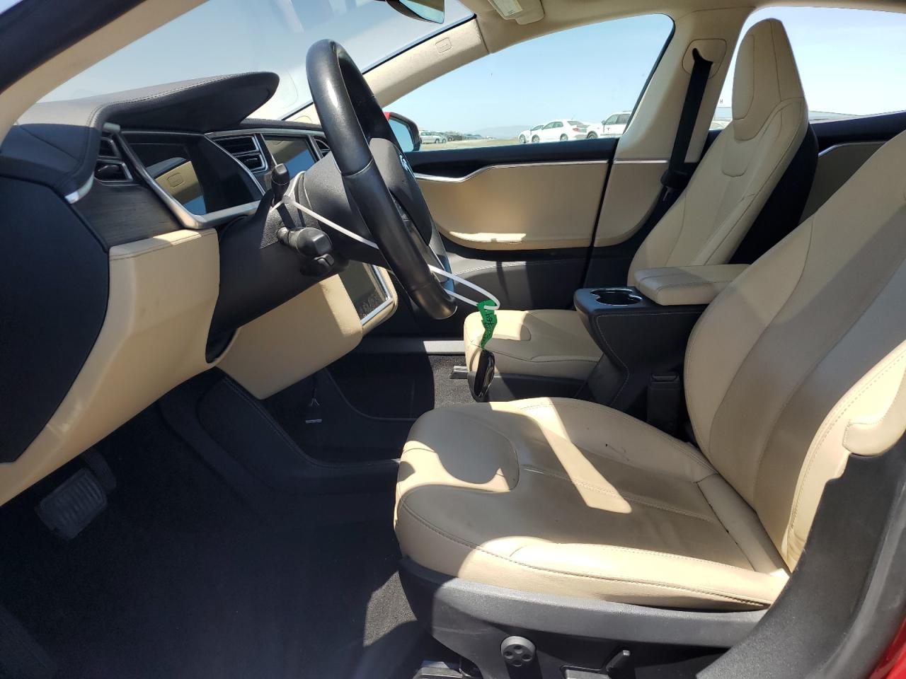 2014 Tesla Model S VIN: 5YJSA1H14EFP34013 Lot: 61643895