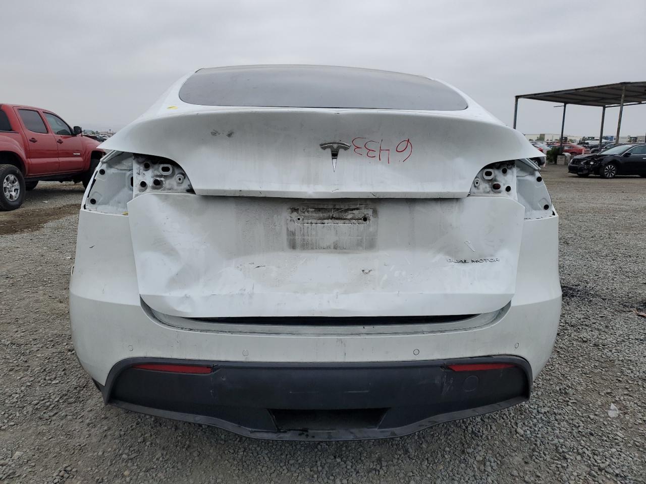 2021 Tesla Model Y VIN: 5YJYGDEEXMF219162 Lot: 61664425