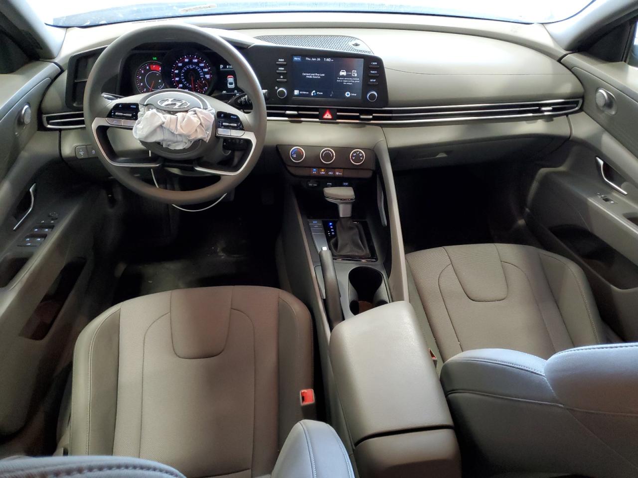 HYUNDAI ELANTRA 2023 VIN KMHLL4AG9PU594965 zdjęcie 8