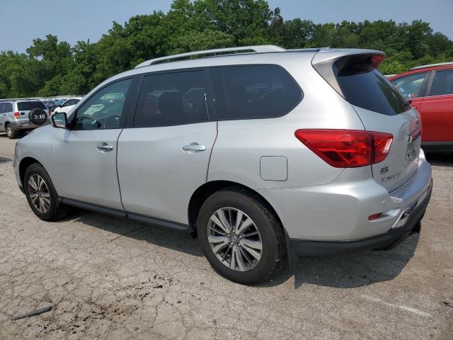  NISSAN PATHFINDER 2018 Серебристый