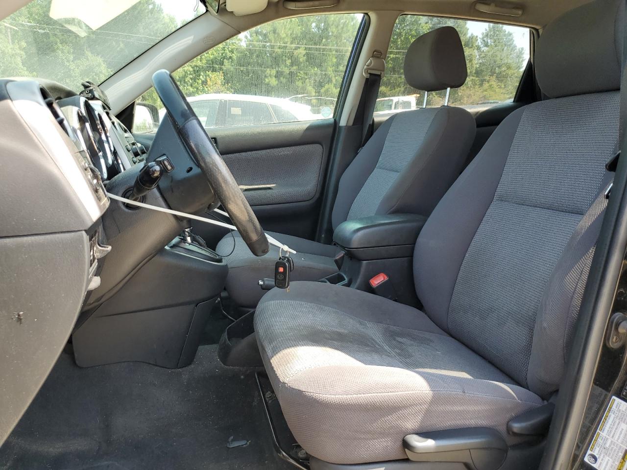 2005 Toyota Corolla Matrix Xr VIN: 2T1KR30E85C552967 Lot: 59879785